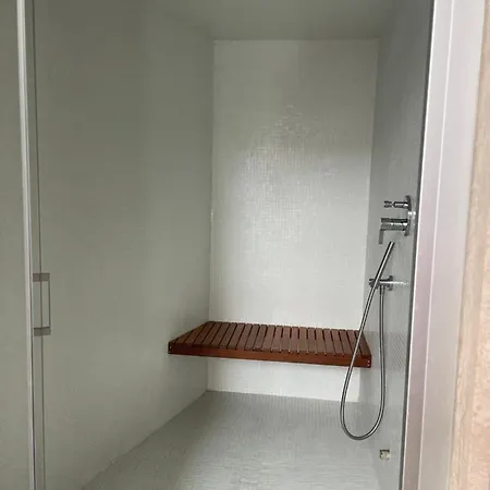 Apartment Joey Pietrasanta